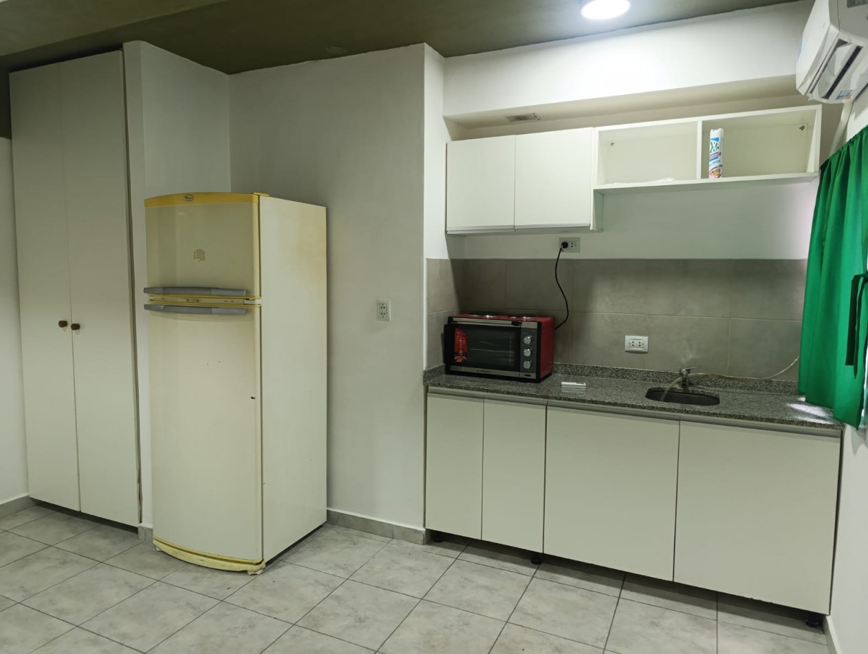 MONOAMBIENTE EN ALQUILER - AYACUCHO 965