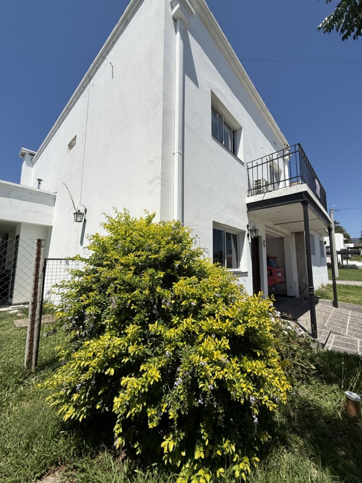 Casa de 4 dormitorios en Los Nogales Plaza