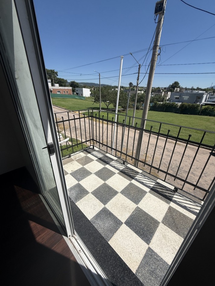 Casa de 4 dormitorios en Los Nogales Plaza