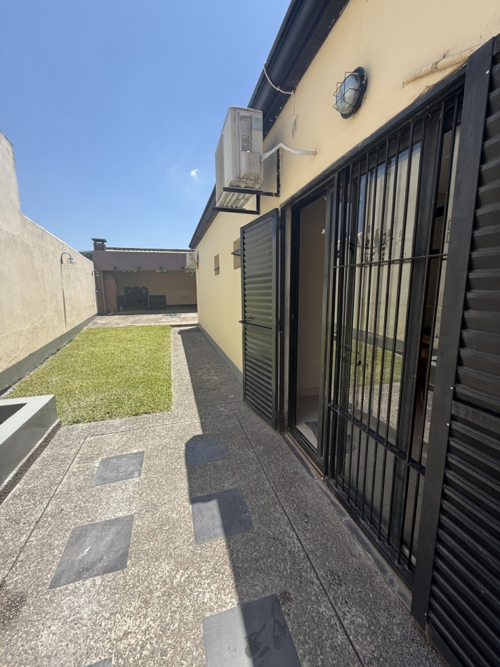 Casa de 3 dormitorios. Santiago 4400