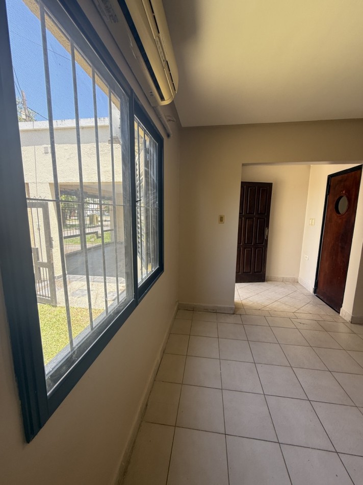 Casa de 3 dormitorios. Santiago 4400