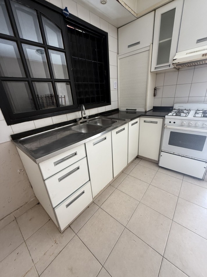 Casa de 3 dormitorios. Santiago 4400