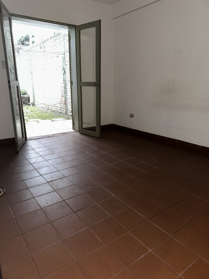 Vende Casa dos dormitorios Barrio San Jose III Yerba Buena 