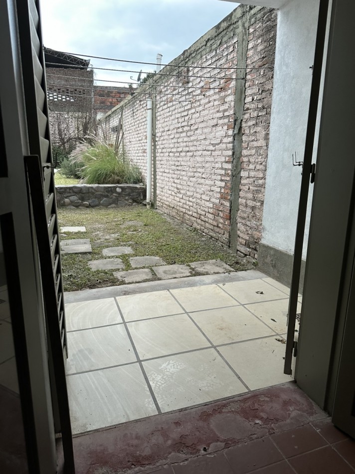 Vende Casa dos dormitorios Barrio San Jose III Yerba Buena 
