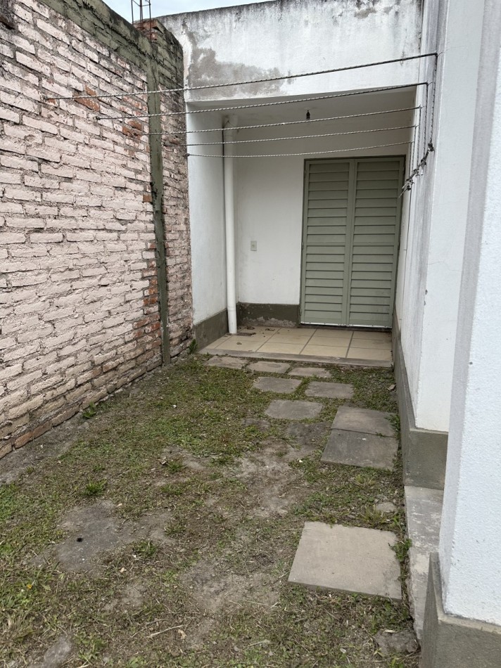 Vende Casa dos dormitorios Barrio San Jose III Yerba Buena 