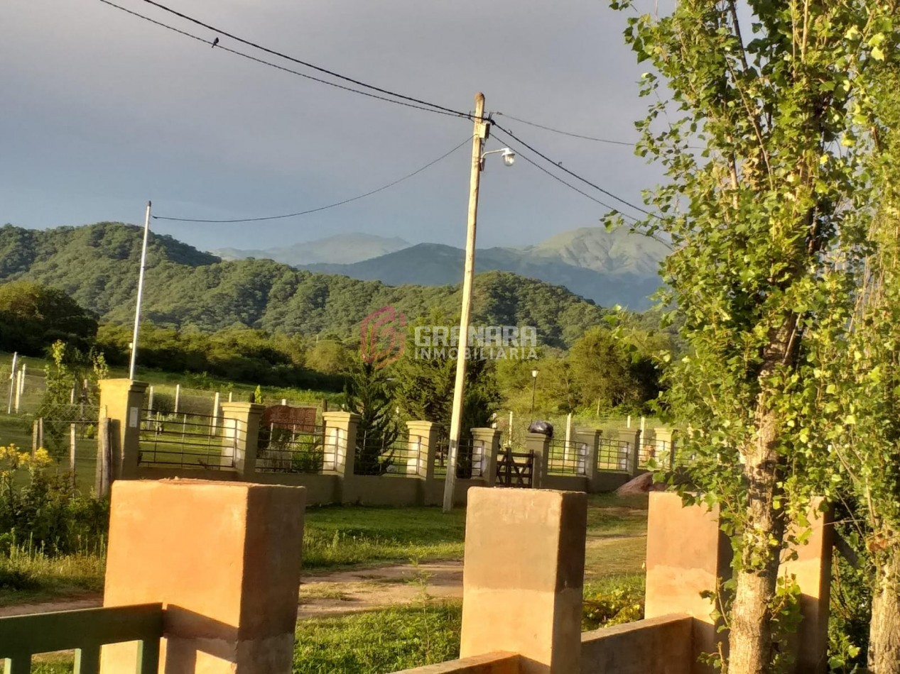 CASA EN SAN PEDRO EN VENTA - FRENTE AL ZOOLOGICO