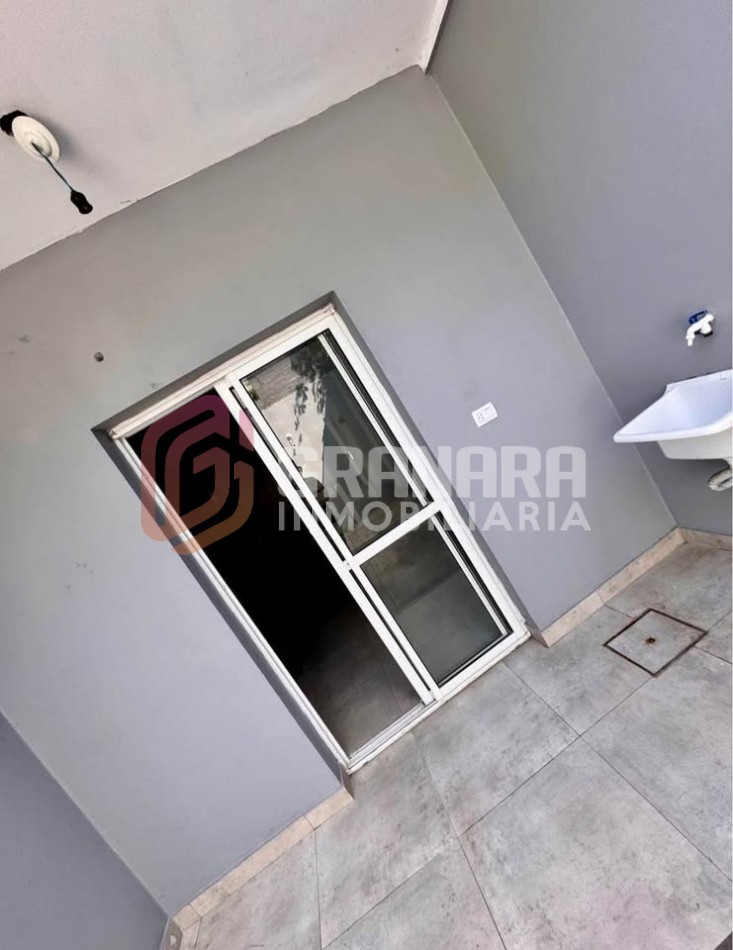 MONOAMBIENTE EN ALQUILER - BARRIO SUR