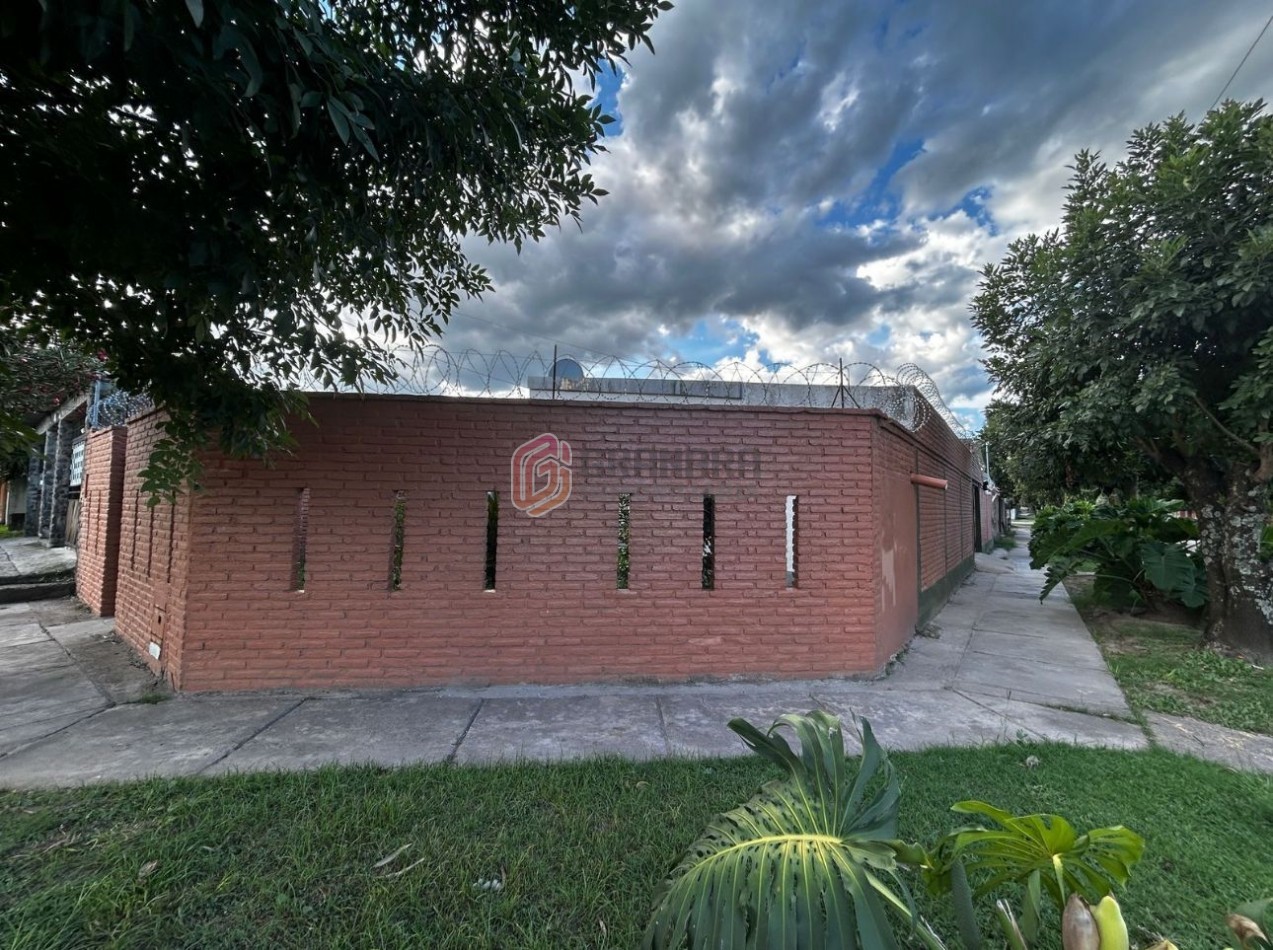 Casa de 3 dormitorios en las talitas