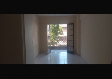 Granara inmobiliaria Alquila mono con balcon 