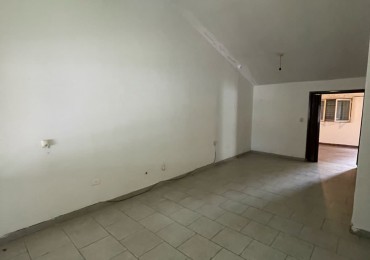 Venta Casa de tres dormitorios Barrio Presidente Peron Mza 1 casa 2 