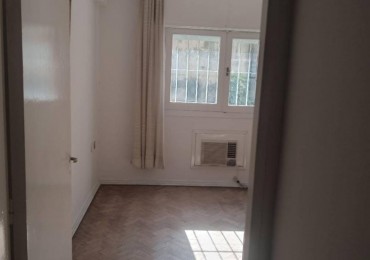 Venta dpto de Tres dormitorios mas dependencia Barrio Norte 