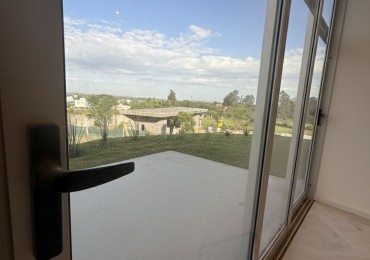 ESPECTACULAR CASA DE DISEÑO EN ALQUILER - YERBA BUENA