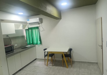 MONOAMBIENTE EN ALQUILER - AYACUCHO 965